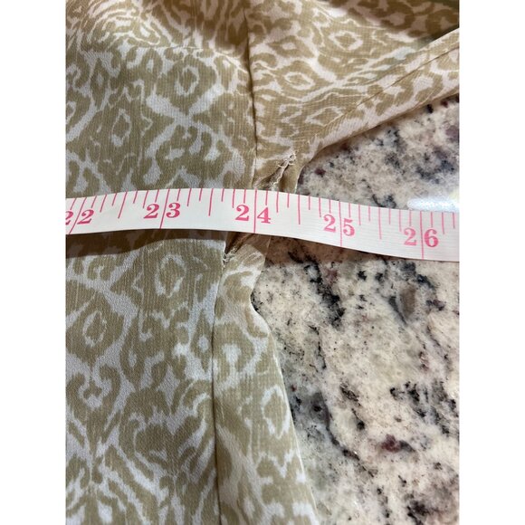 Chicos Blouse Womens Size 2 Large Tan Lace Shoulders Back 3/4 Sleeve Lagenlook - Picture 3 of 5